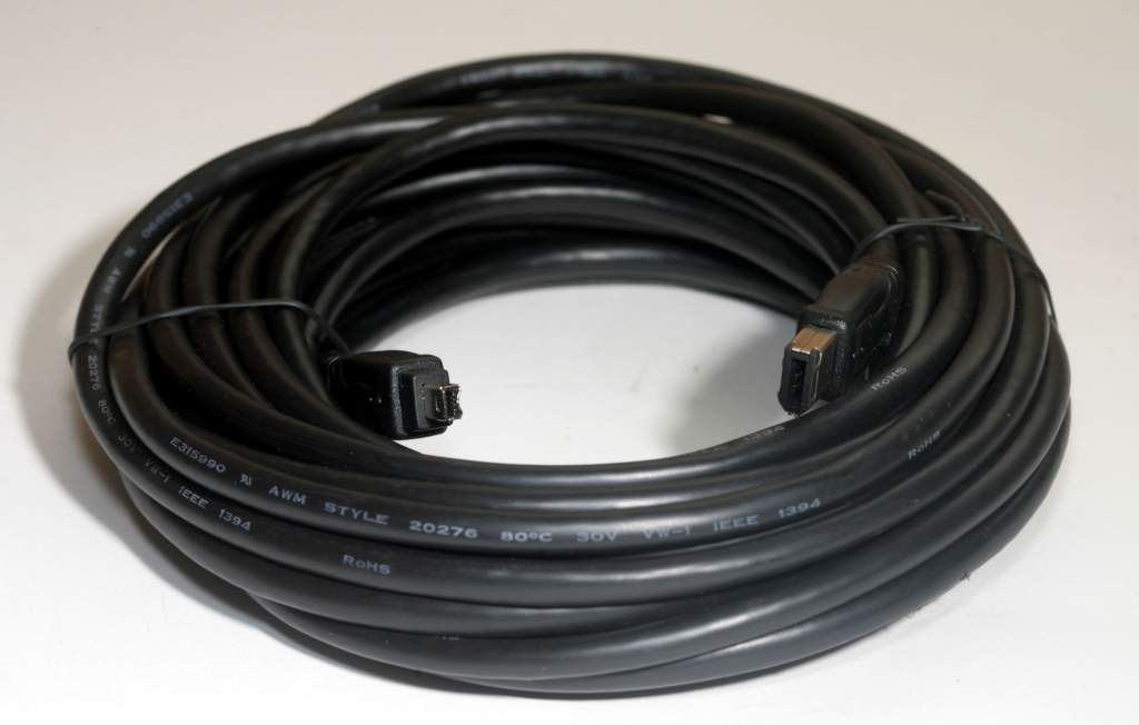 25FT FIREWIRE CABLE BLACK 6PIN 4PIN