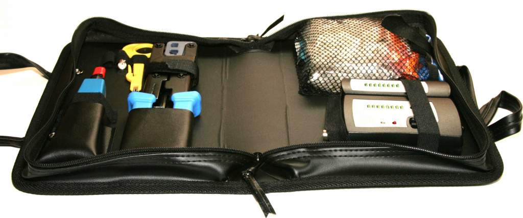 PROFESSIONAL NETWORK TOOL SET in CASE